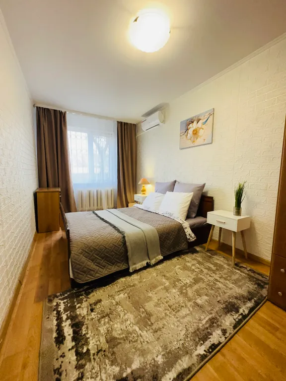 Уютная 2-комнатная квартира в центральном районе без сопок и гор