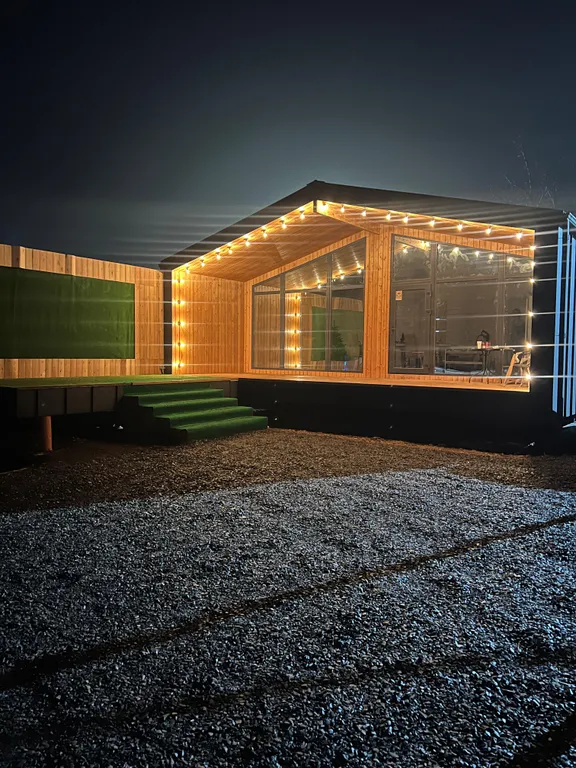 Загородный дом на первой линии у моря