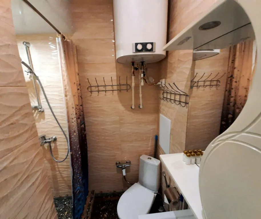 Лазурный Батилиман в 150 метрах до пляжа