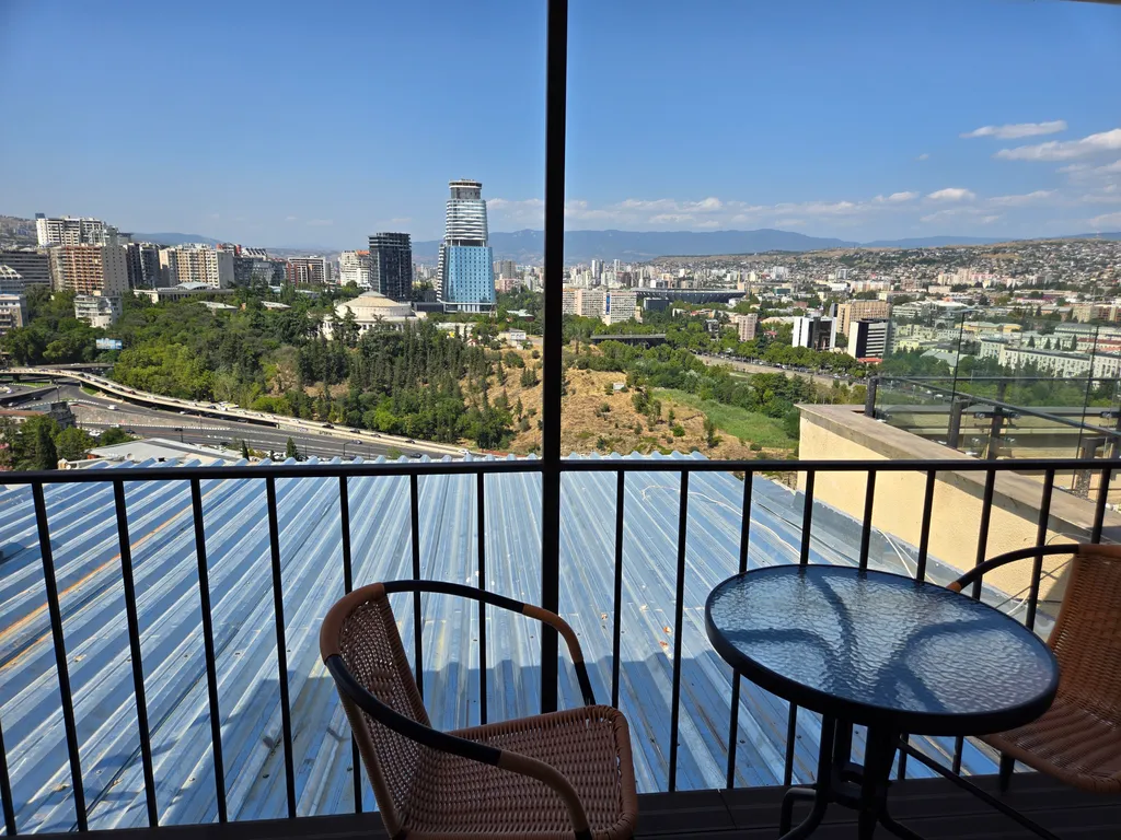 Апартаменты с балконом, с видом на город