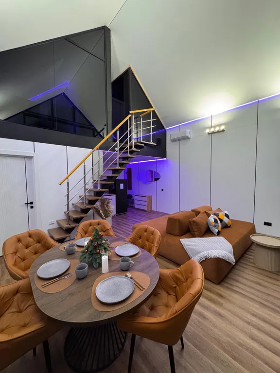 Дом Барн премиум класса с уникальным видом на горы и реку Сок