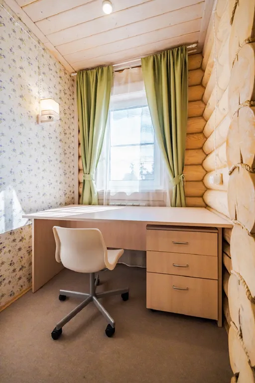 Уютные апартаменты 80 м² c 3-мя спальнями и камином в деревянном доме