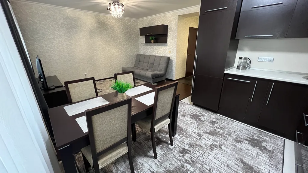 Проживание до 6 чел, 3 комнаты, в доме есть лифт