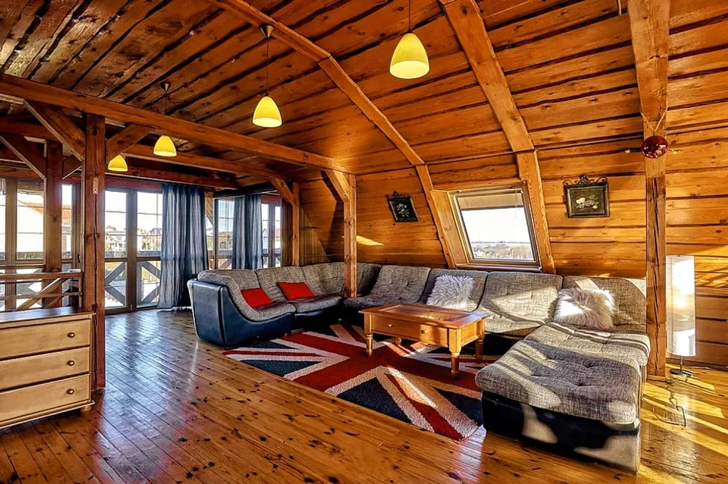 4-комнатный Дом