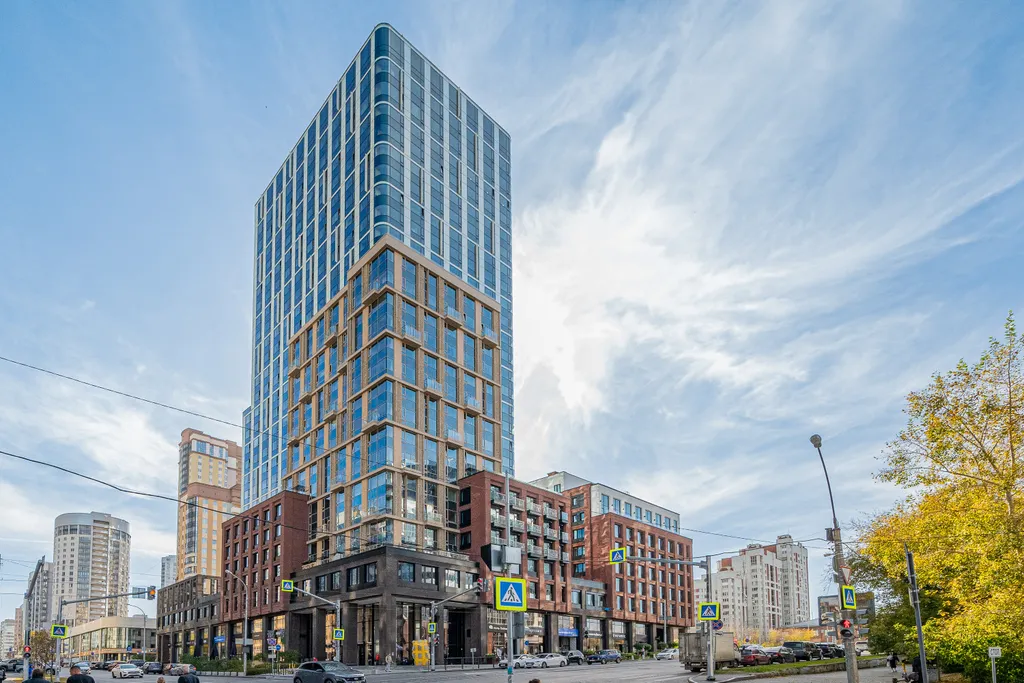 Светлая видовая квартира бизнес-класса в самом центре