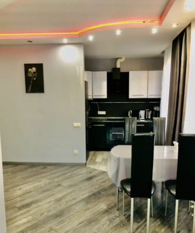 Комфортная квартира неподалеку от фудсити