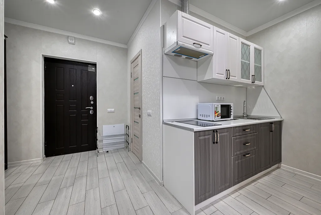 Евро 2-комнатная у Казино и Ред Арены 01