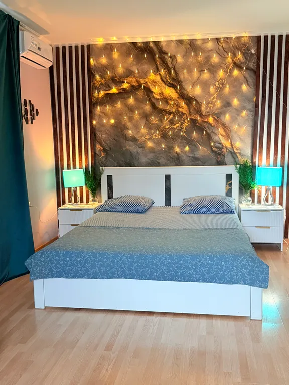 Апартаменты с балконом рядом с жд вокзалом