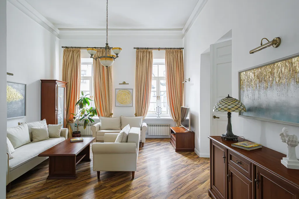 Элегантная квартира Delux с тремя спальнями, парковкой у Эрмитажа