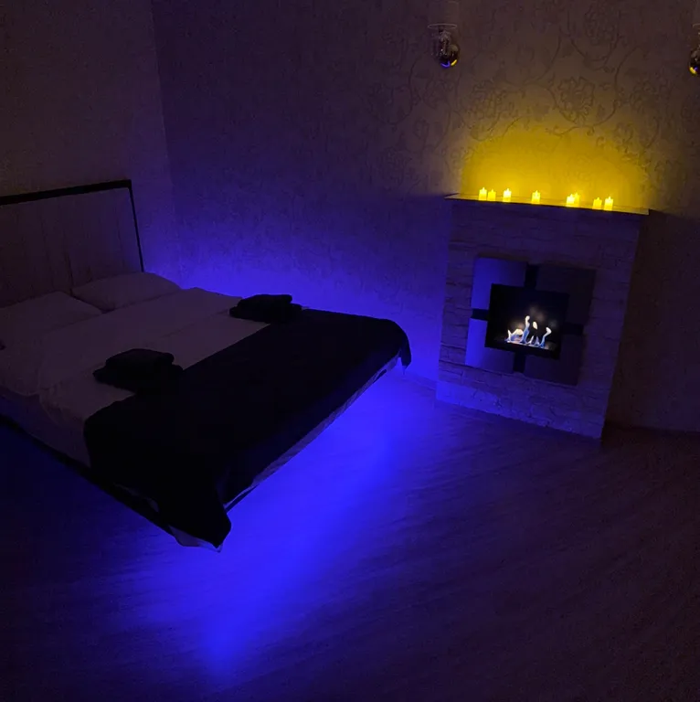 Дизайнерская двушка с биокамином