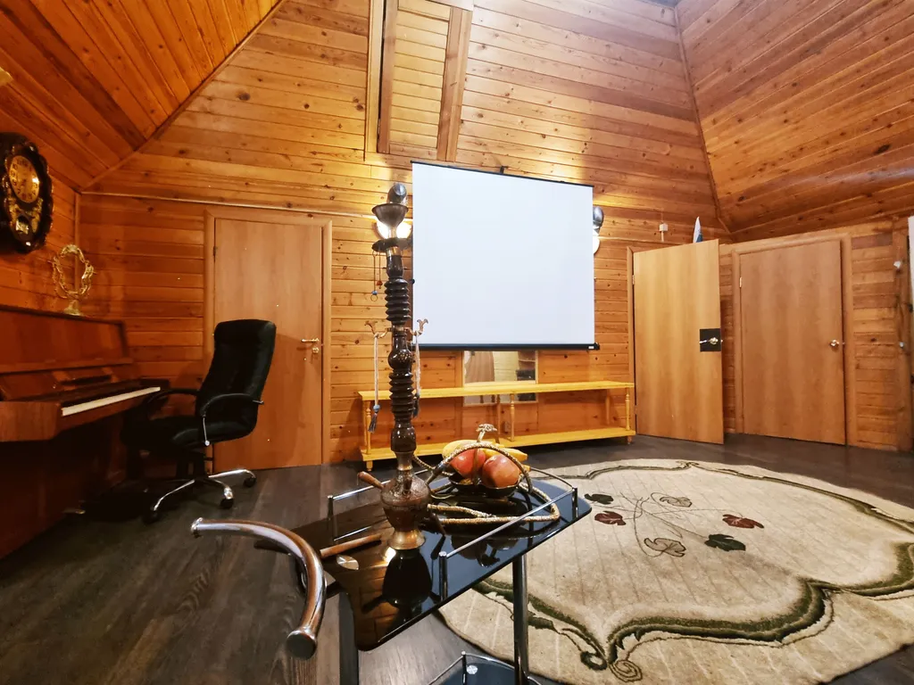 Коттедж Большой двухэтажный коттедж в стиле ампир с сауной и бассейном-купелью — Агалатово