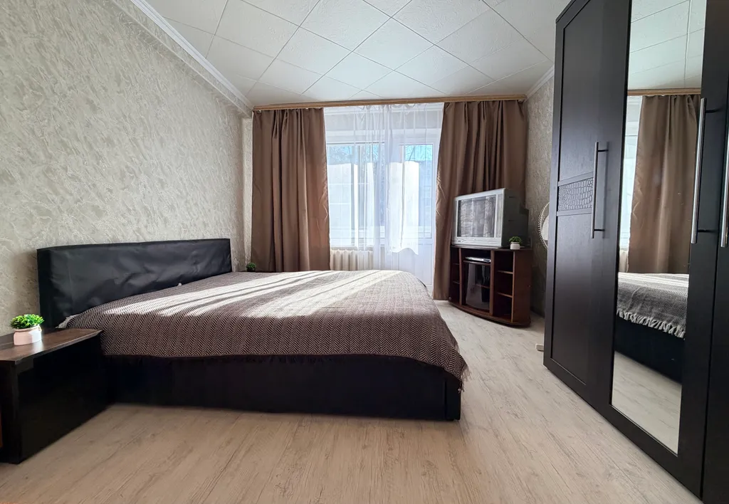 Трехкомнатная квартира в спальном районе Монгора