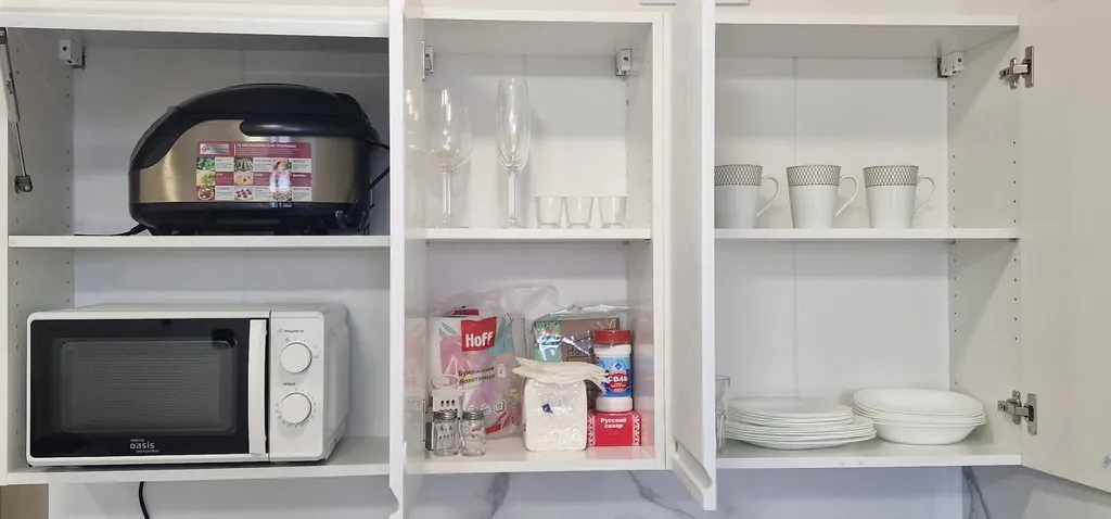 Светлая студия с видом на горы