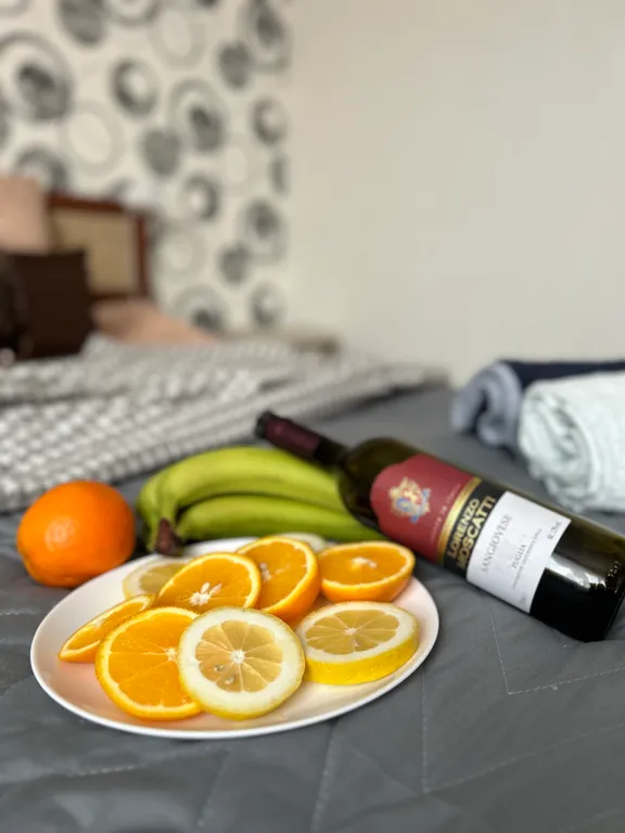 Полноценная двухкомнатная квартира с видом на платоновский парк