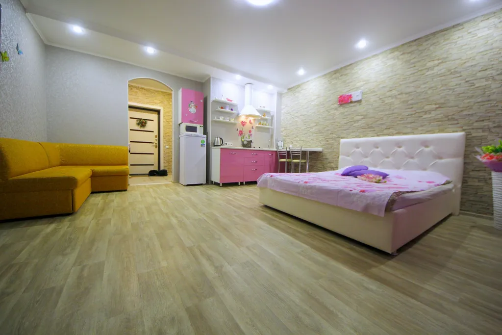 Квартира-студия, район ЖД вокзала, СГУ