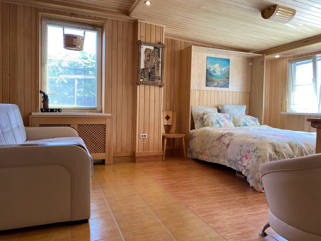 Бассейн в домике шале с сауной и мангалом