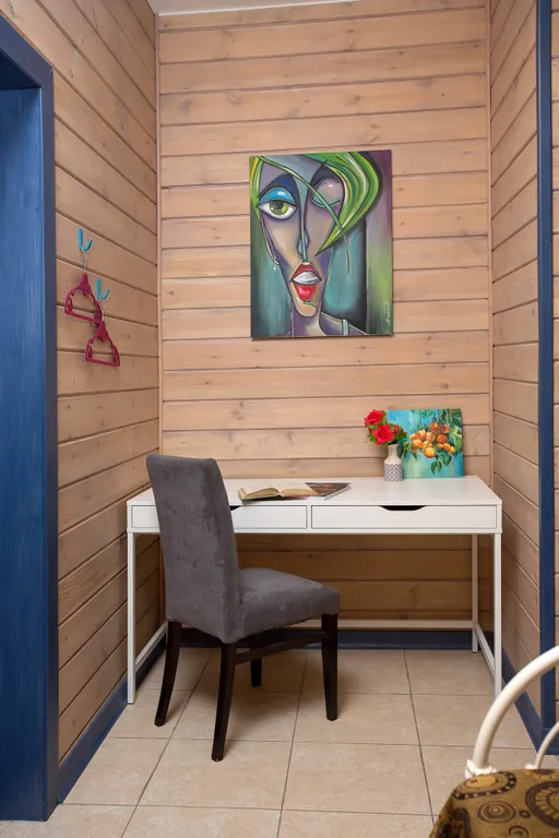 Коттедж Уютный дом с баней и чаном в лесном участке у берега водохранилища — Логиново