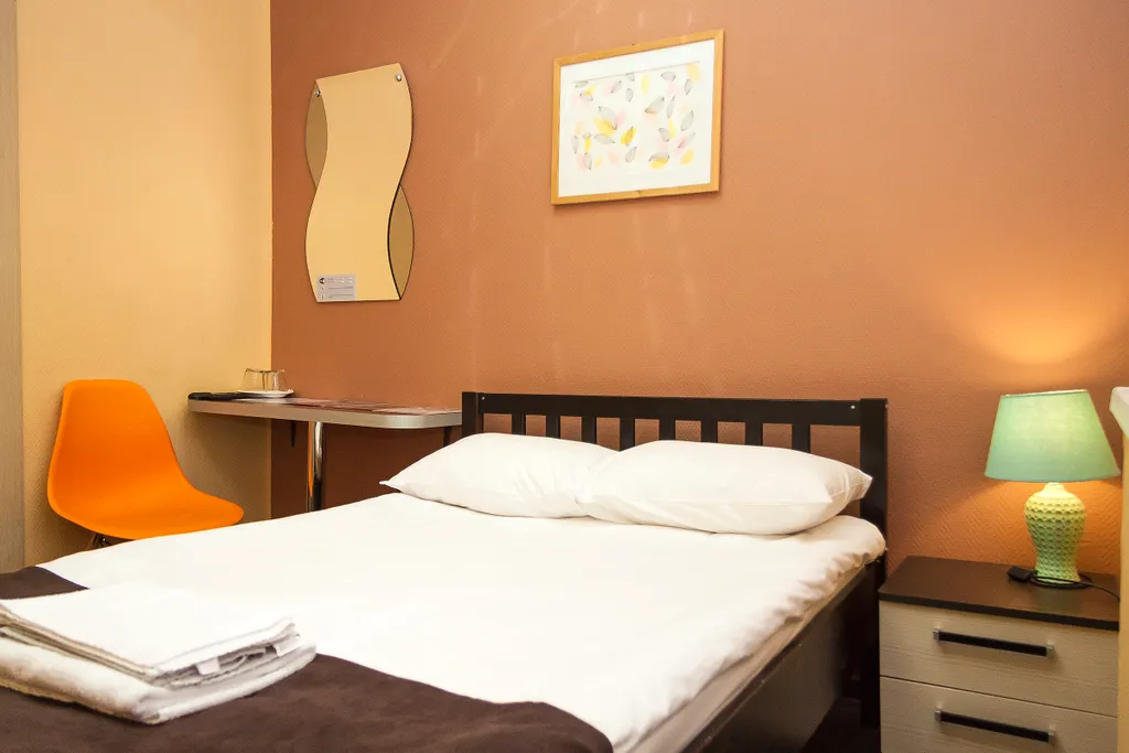 Квартира Комната — аренда посуточно в Боровичи