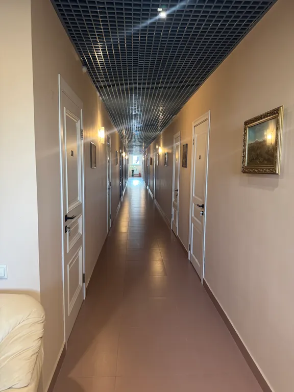 Уютная комната в городе