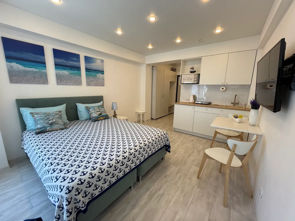 Квартира Квартира-студия в 50 метрах от моря — Севастополь