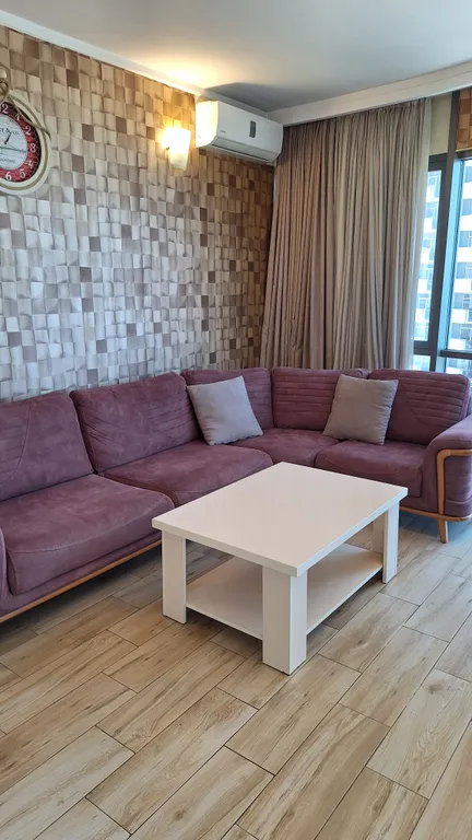 Солнечные апартаменты с видом на море