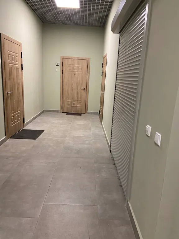 Комфортная квартира с высокими потолками около Корстона