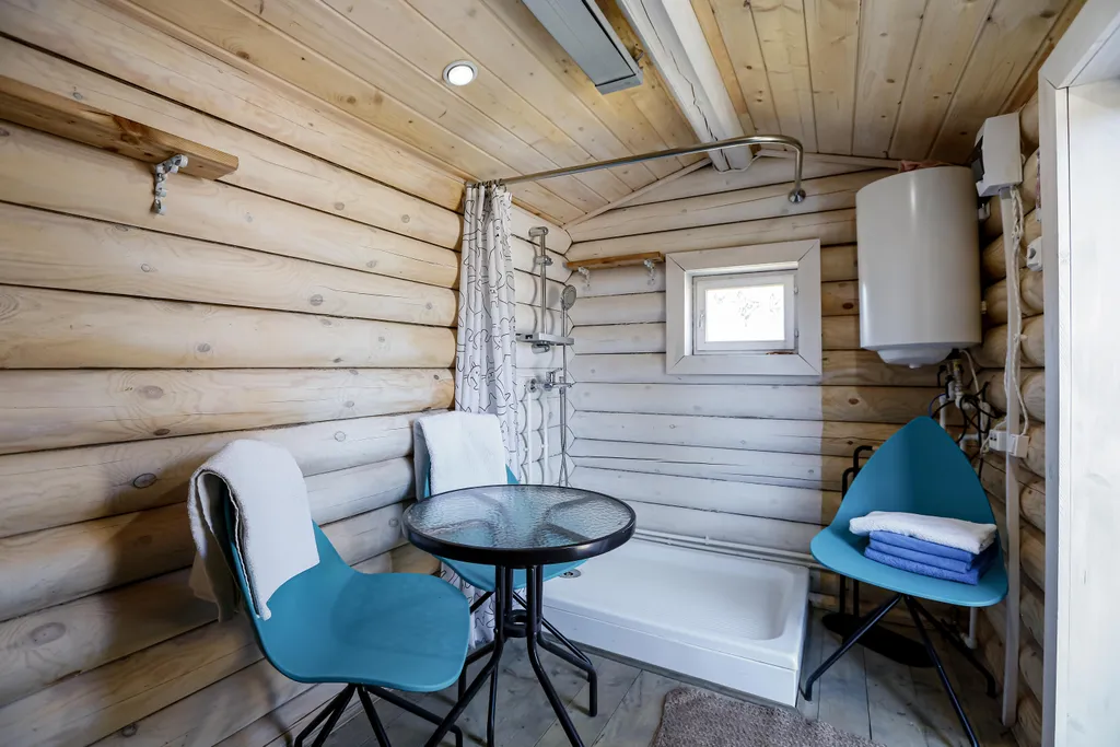 Лакшери изба