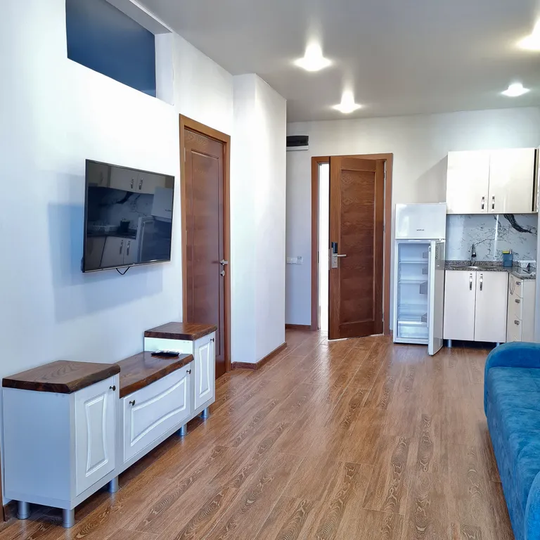 Семейные апартаменты 5, 2 спальни, салон, кухня, вид на море и горы