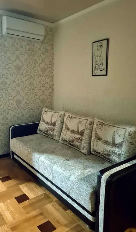 Квартира со свежим ремонтом рядом с морем