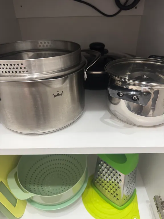 Уютная двухкомнатная квартира с видом на пруд