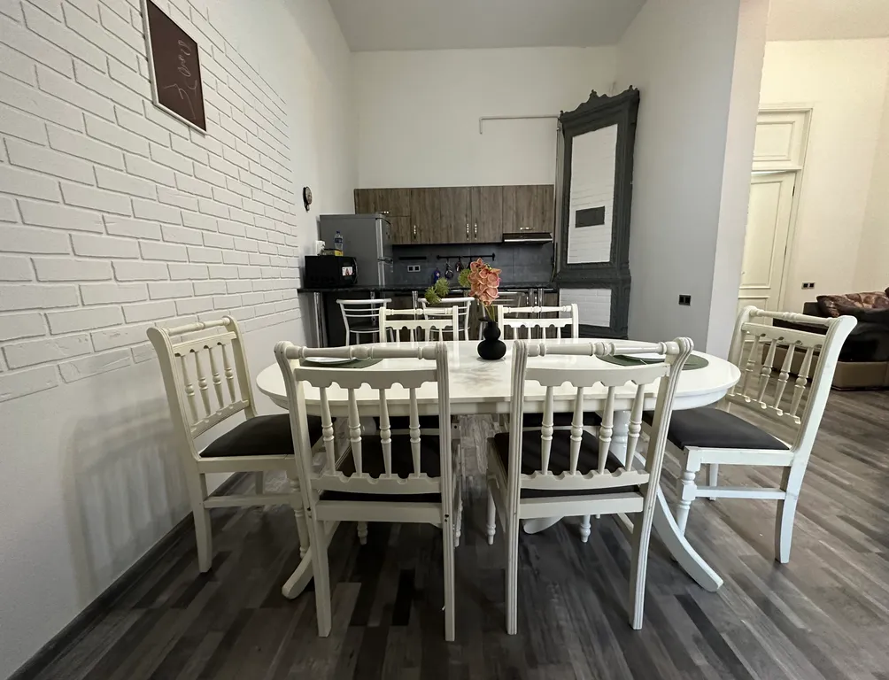 F1 Hard Rock City Center Apartment