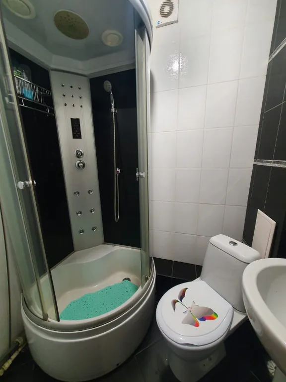 Студия, рядом с Золотым Мостом