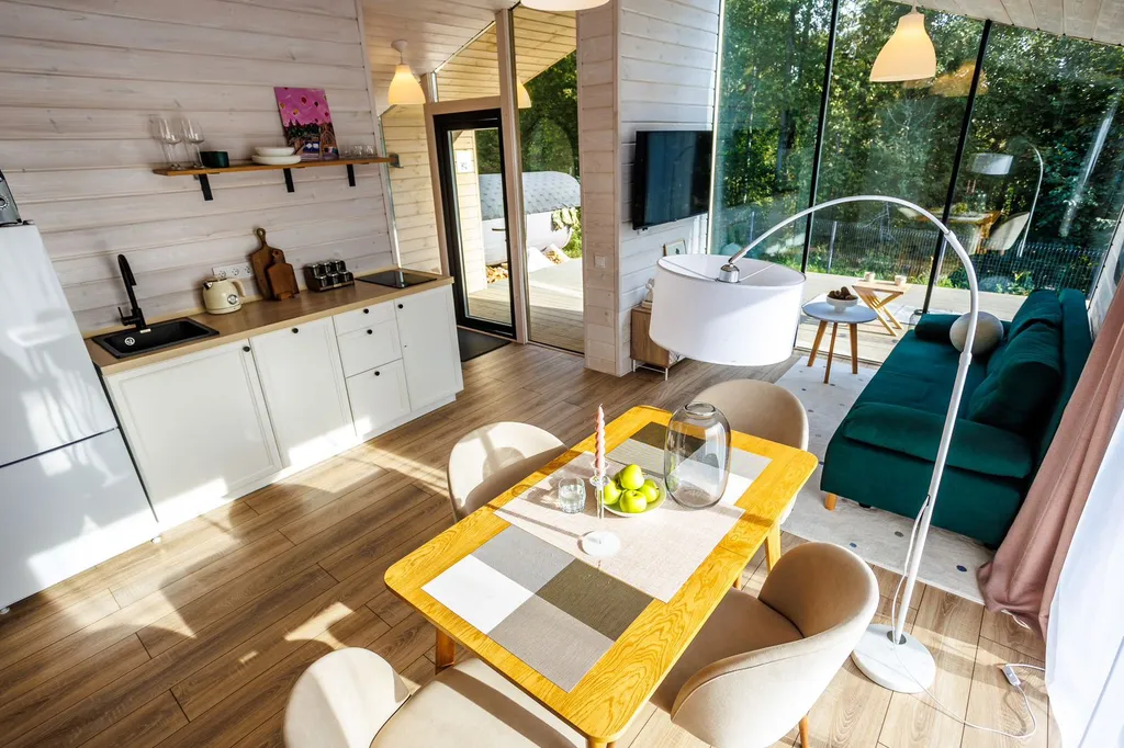 Дом Мая у озера с баней на дровах