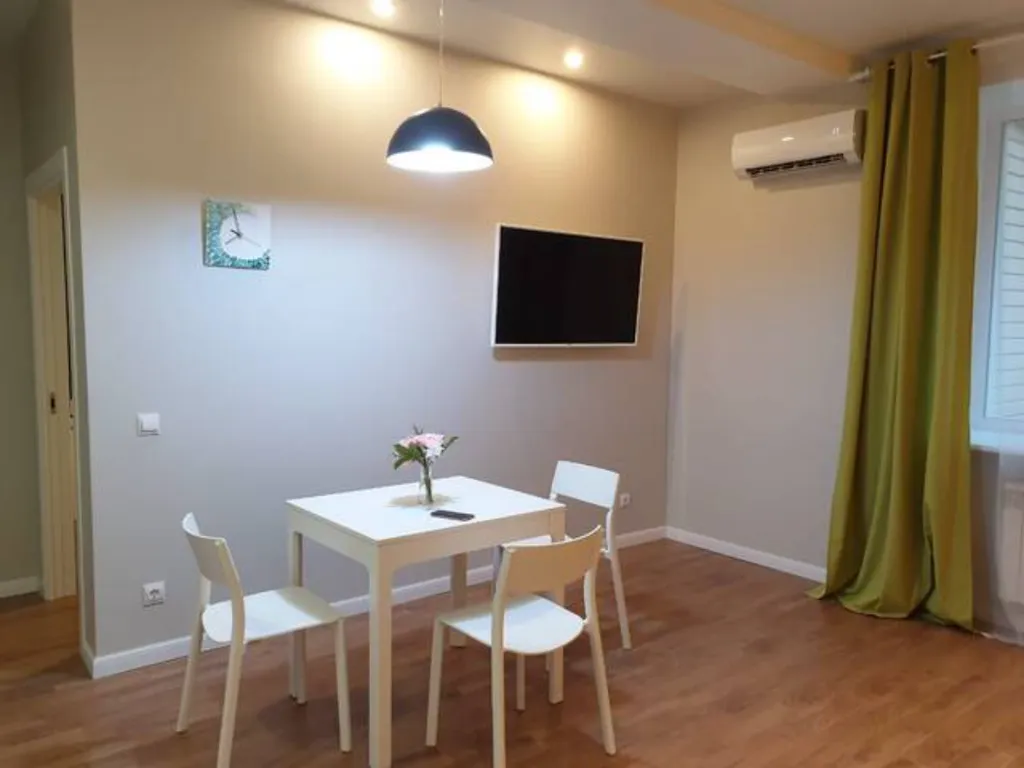 Квартира с отдельной спальней в центре — аренда посуточно в Владивосток