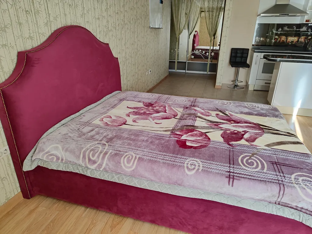 Шикарная квартира-люкс в Центре. Тополинка