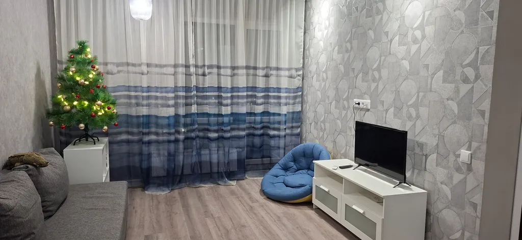 Уютная квартира с личным паркингом в ЖК Семья