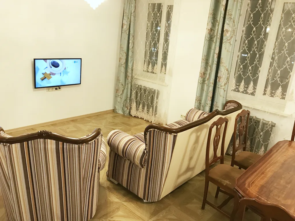 Большая садовая