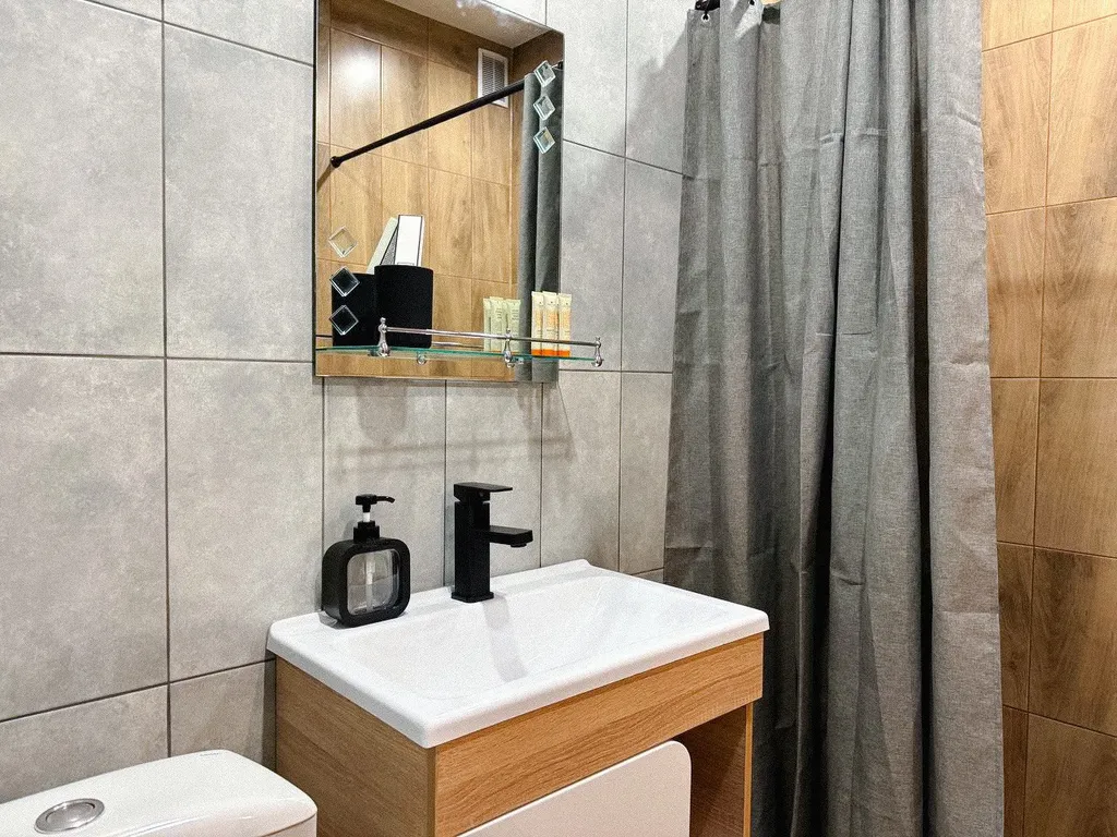 Квартира с личной верандой и парковкой