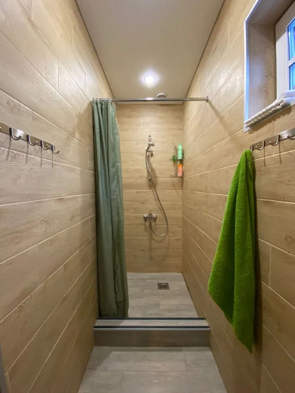 Дом на берегу озера