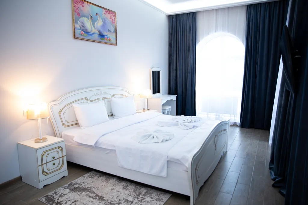 Полулюкс с балконом