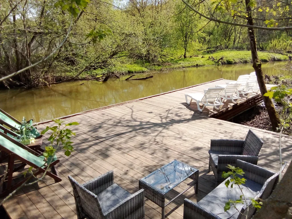 Коттедж на реке — аренда посуточно в Химки