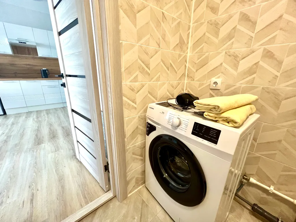 Уютная евродвушка в центре с видом на пруд