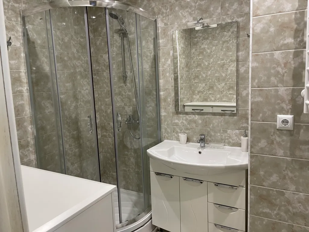 Видовая трехкомнатная квартира