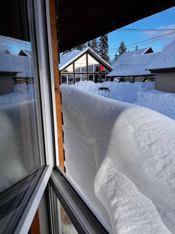 Домик №3 недалеко от подъёмника и других услуг курорта