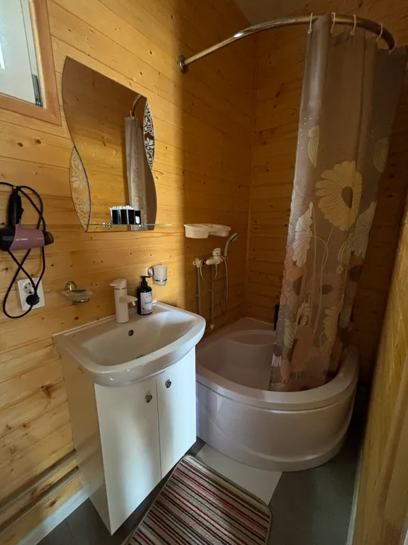 Домик у моря