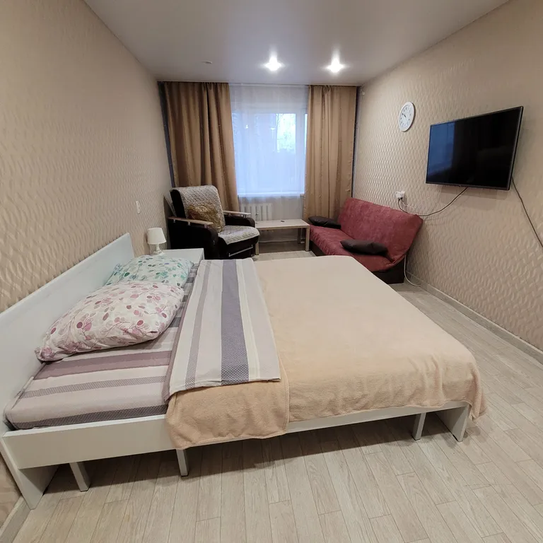 Уютная квартира с раздельными комнатами в центре