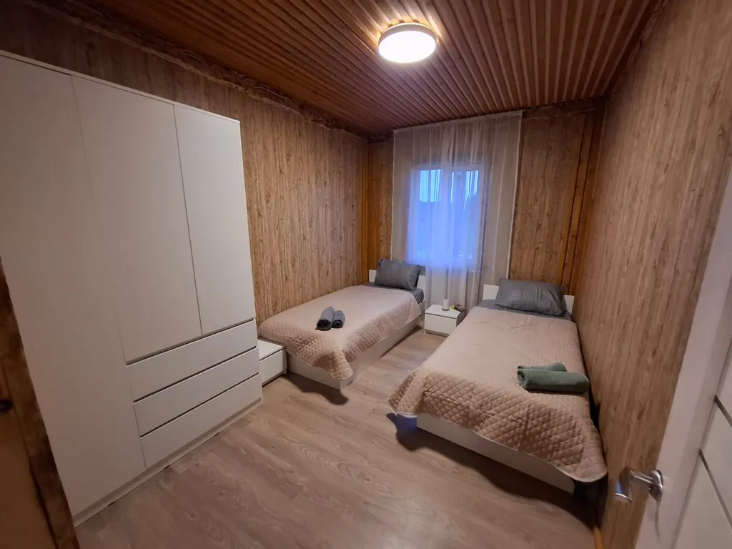 Коттедж Большой дом с баней на дровах — Санкт-Петербург