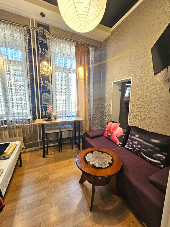 Студия в самом центре с видом на главную площадь