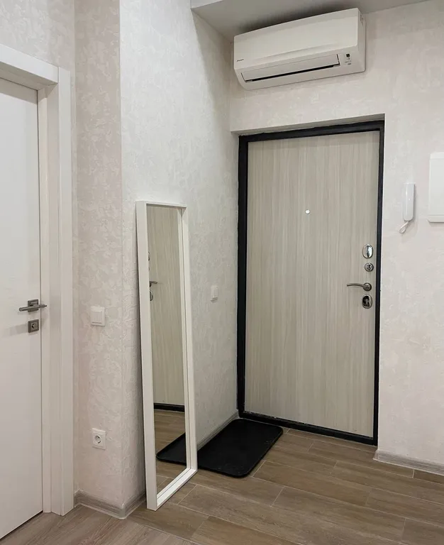 Современная квартира рядом с метро