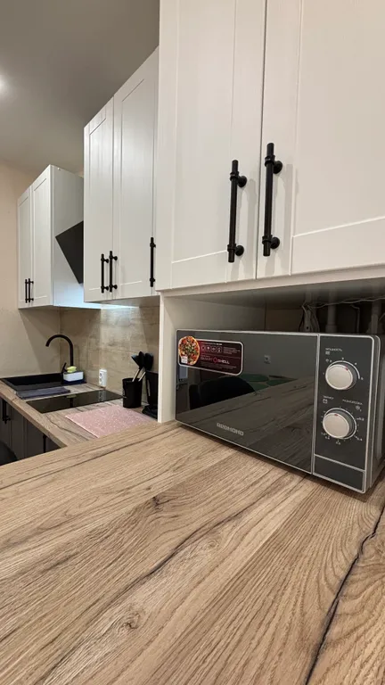 Новая светлая квартира с хорошим ремонтом